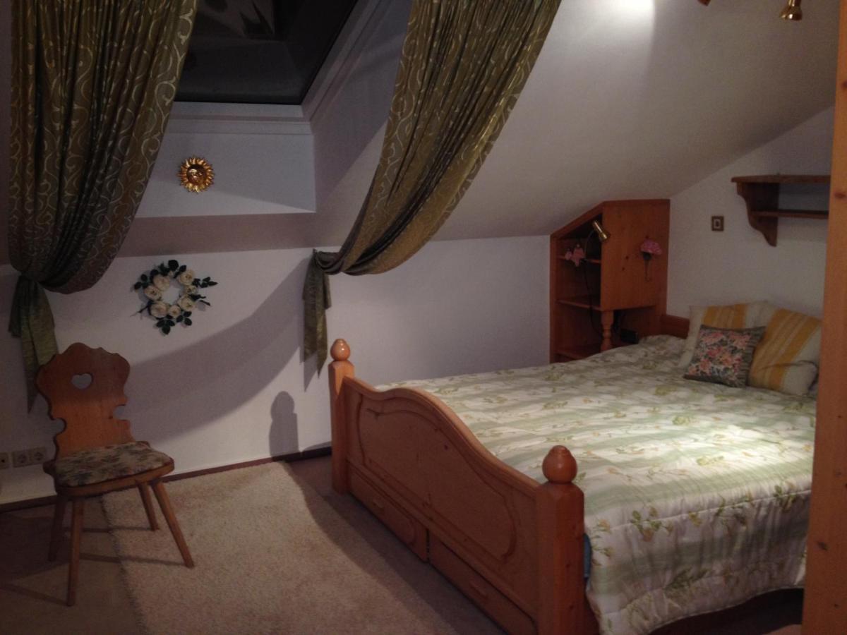 Appartement Schuricht ไรท์อิมวิงเคอ ภายนอก รูปภาพ